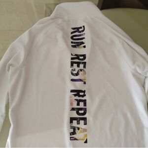 Old Navy Run Rest Repeat 1/4 Zip Pullover - White -XS